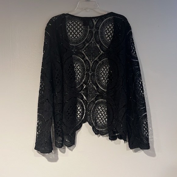 KoKo Ailis Circle Lace Zip Up Jacket - Picture 6 of 6